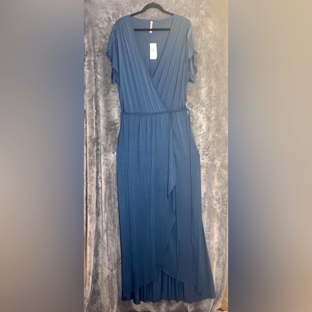 Pally Luxury NWT 1x Blue Gray Maxi Wrap Dress Cascading Hem & Sleeves